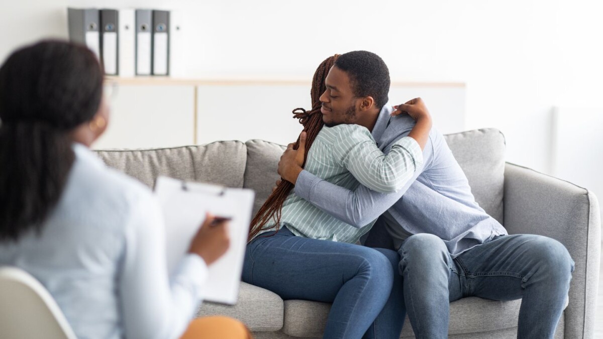 How to Help Someone with Prescription Drug Addiction | S2L